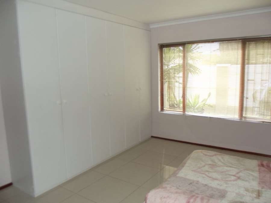 2 Bedroom Property for Sale in Table View Western Cape